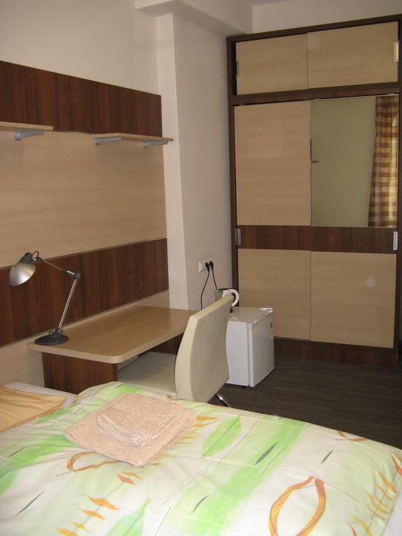 Dom Studencki Akademia Muzyczna Hostel Krakkó Kültér fotó